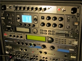 Line6 POD HD Pro (2nd unit from top)